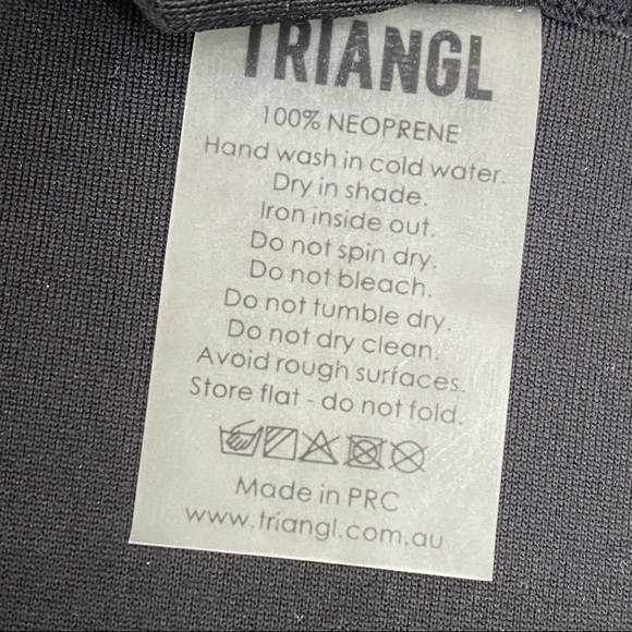 TRIANGL Swimwear Pink/Black Neoprene Triangle Bikini Swim Set Size S/L - Picture 13 of 14